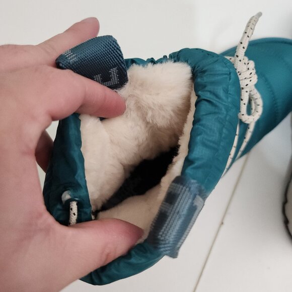 The North Face Women's ThermoBall Lace Up Waterproof Boots Teal Blue Size 9 - Picture 9 of 13